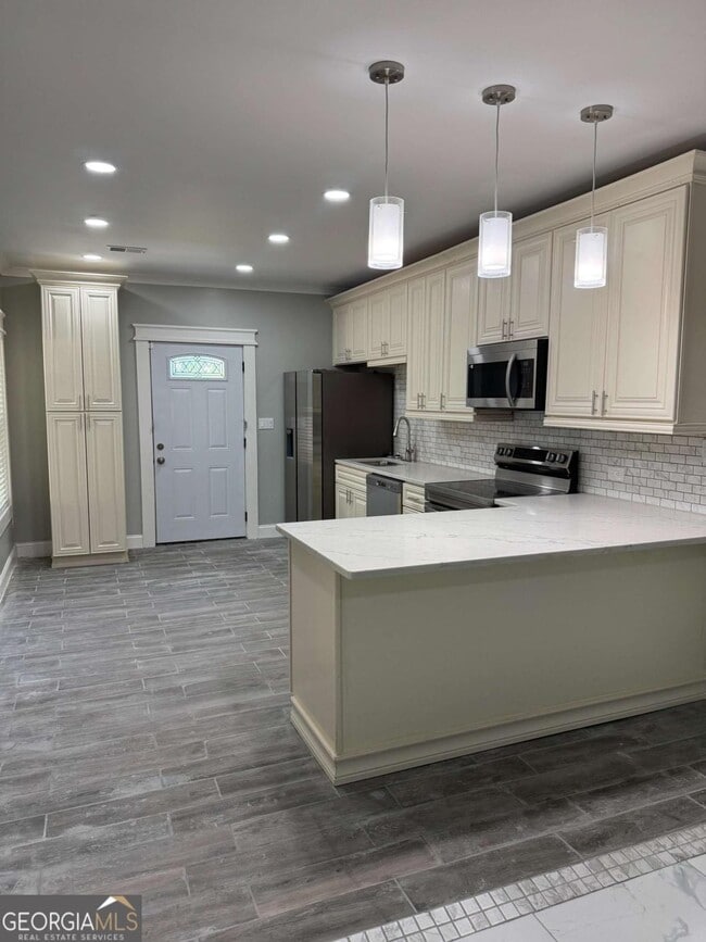 Building Photo - 3800 Raiders Ridge Dr