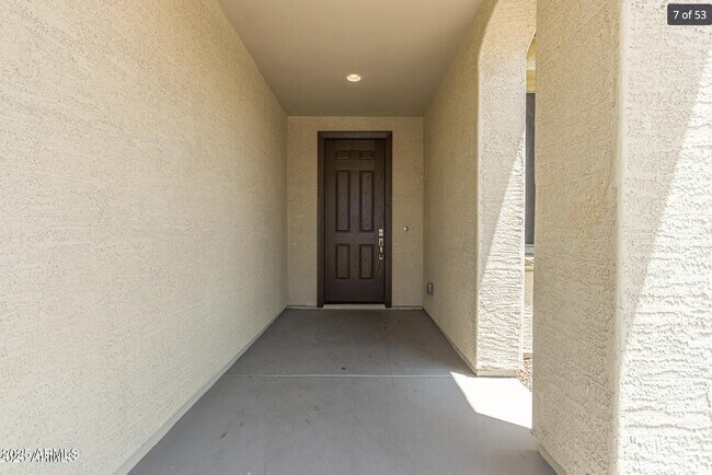Building Photo - 19022 W Shangri La Rd