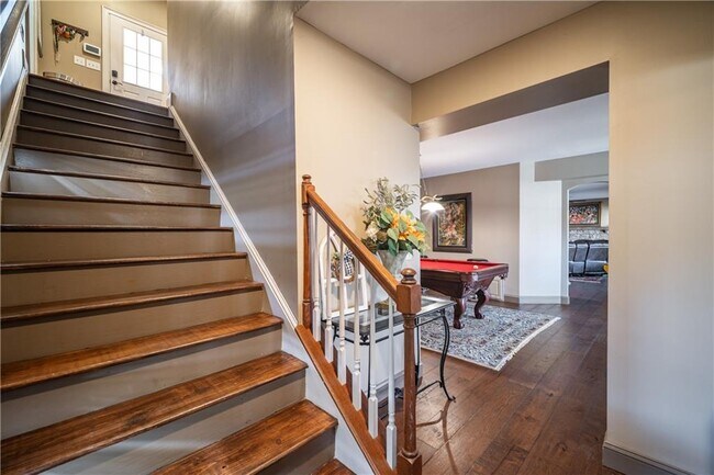 Building Photo - 5041 Towne Lake Hill N