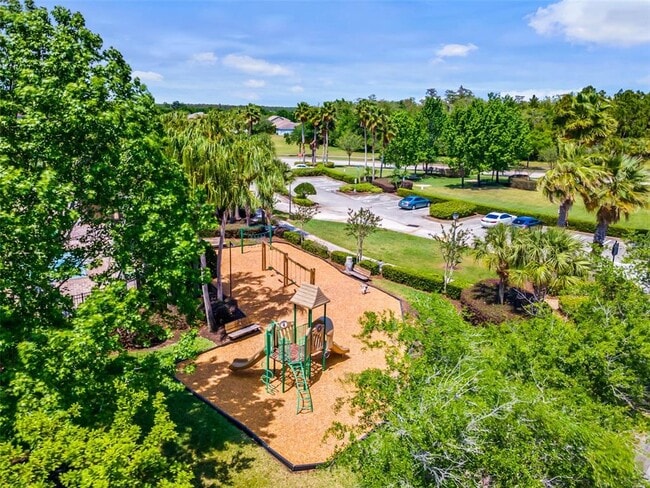 Building Photo - 2482 Huron Cir