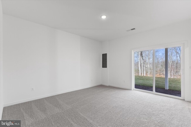 Building Photo - 36121 Wilderness Shores Way