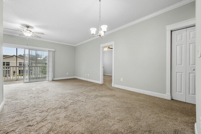 Building Photo - 6307 Sweetwater Blvd