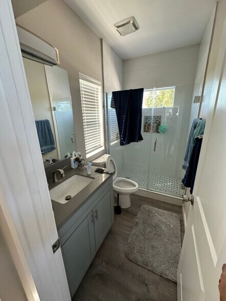 Building Photo - 5214 Catoctin Dr