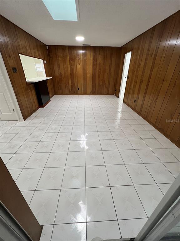 Building Photo - 7455 Wayland Blvd