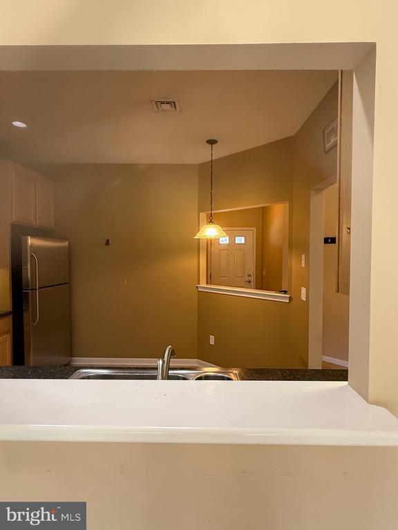 Building Photo - 2082 Deer Run Dr