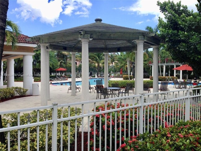 Building Photo - 6529 Emerald Dunes Dr