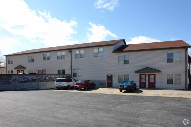 Building Photo - Lakeside Square Apartments