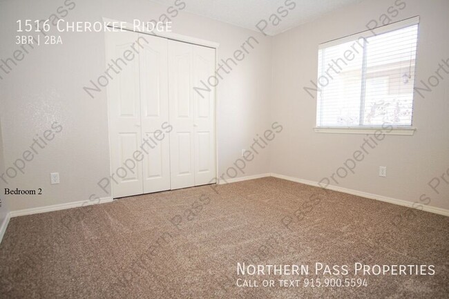 Building Photo - Gorgeous 3 Bedroom Westside Home!