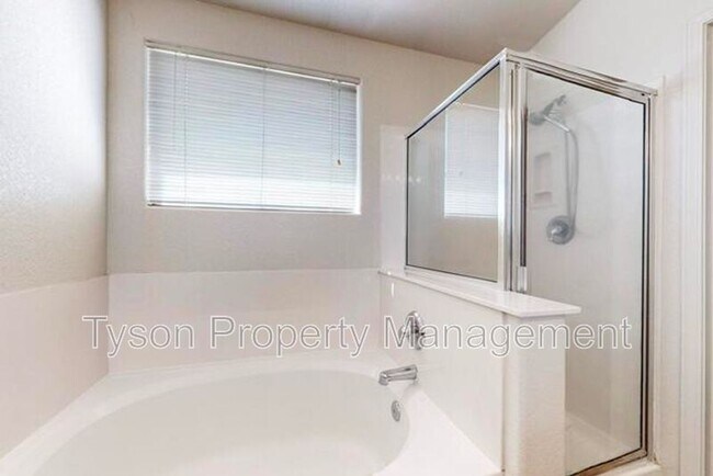 Building Photo - 8924 Indigo Sky Tr SW