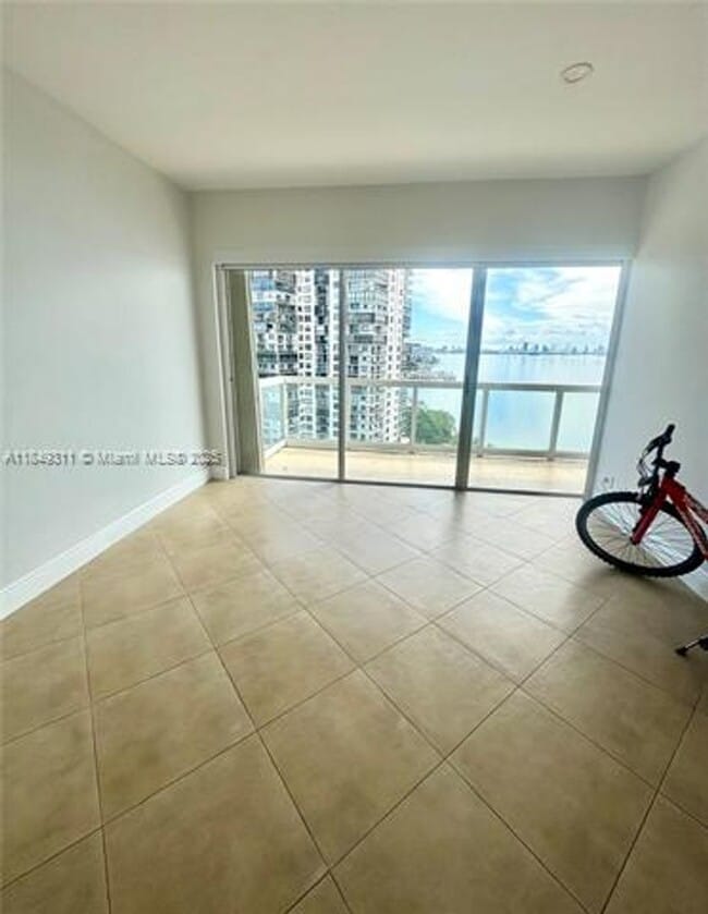Building Photo - 2451 Brickell Ave