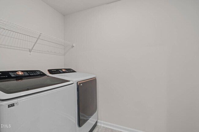 Building Photo - 4712 Winnipesaukee Ln