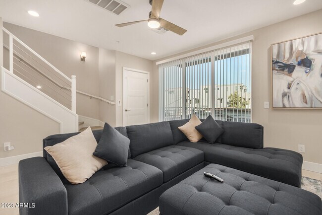 Building Photo - 7550 E Osborn Rd