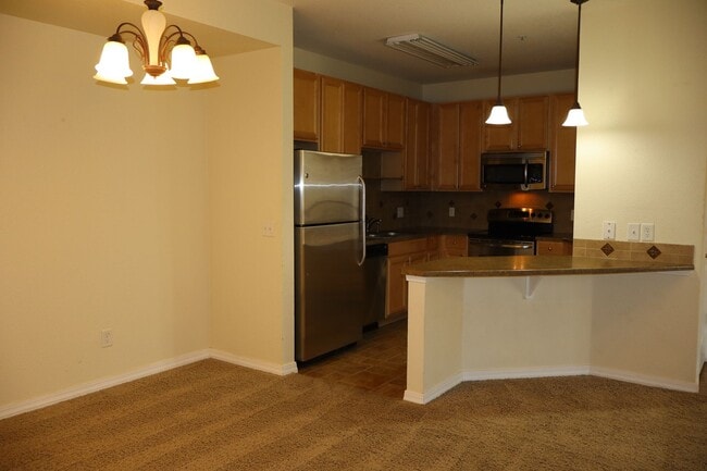 Building Photo - Heart of Fort Collins: Modern Condo + $200...