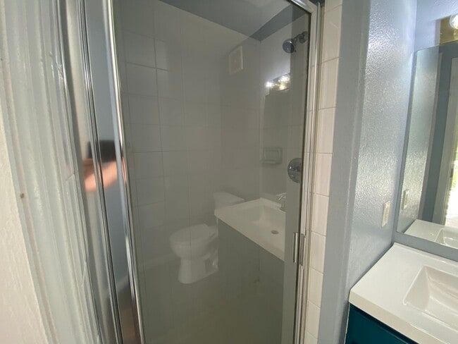 Building Photo - 2 Bedroom Townhome Near Buckley Air Force Base