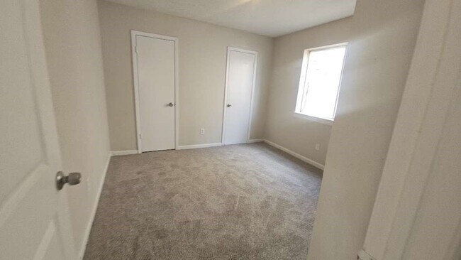 Building Photo - 12311 Kings Chase Dr