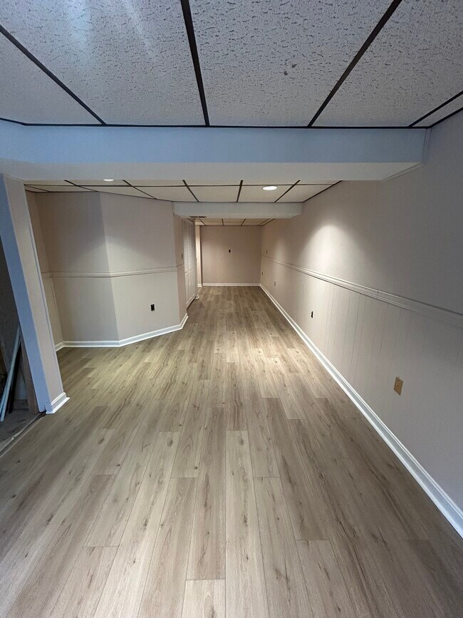 Building Photo - 3573 Moultree Pl