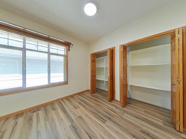 Building Photo - 3 Bedroom House ~ Close to Downtown ~ 55+ ...