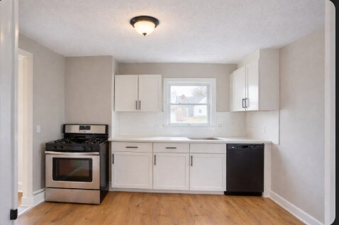 Building Photo - 4120 W 224th St