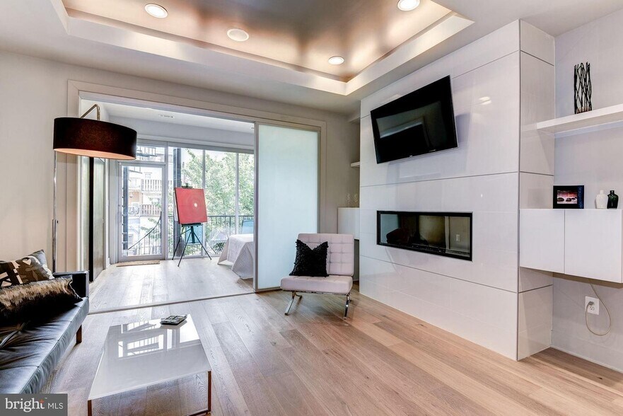 Building Photo - 1339 Irving Street NW Apt C