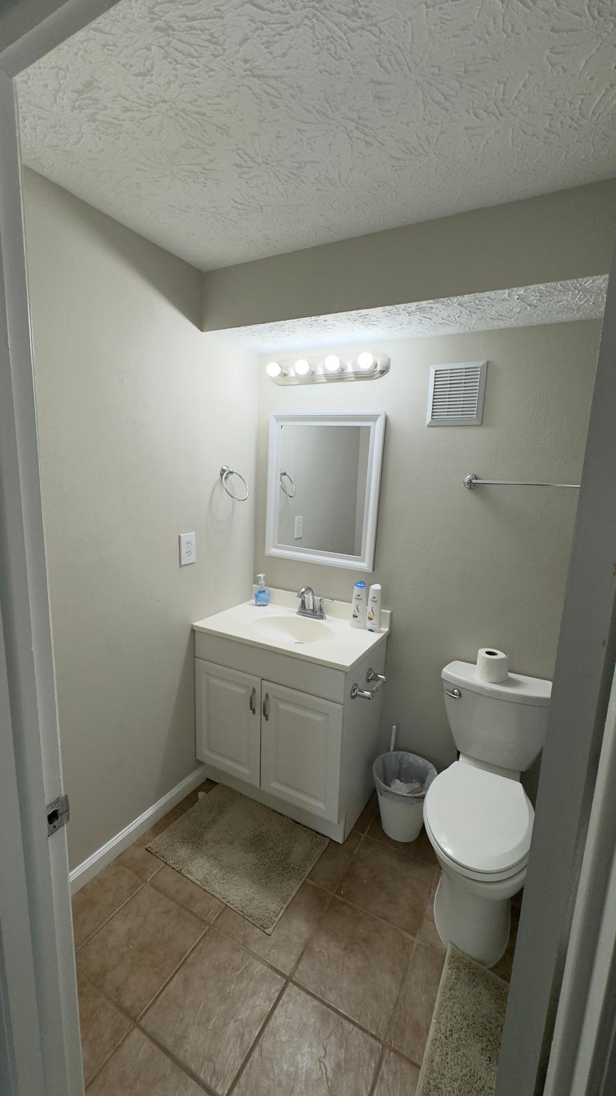 Building Photo - 8382 Brockham Dr