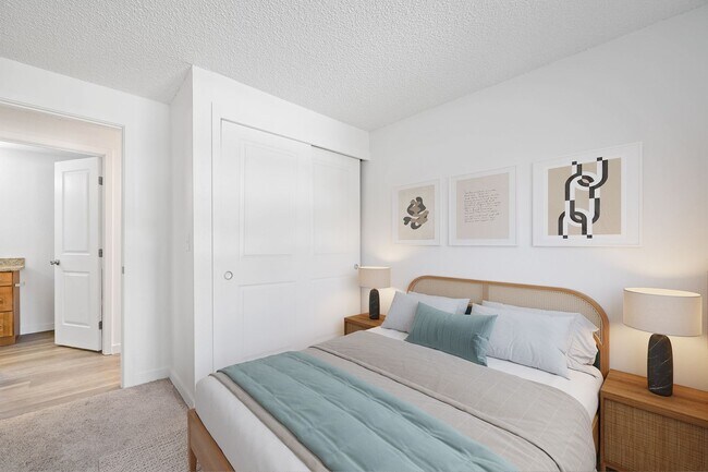Interior Photo - Mozaic