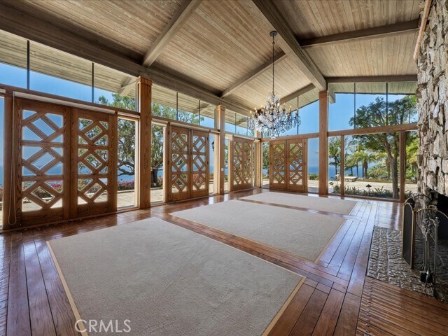 Building Photo - 709 Paseo Del Mar