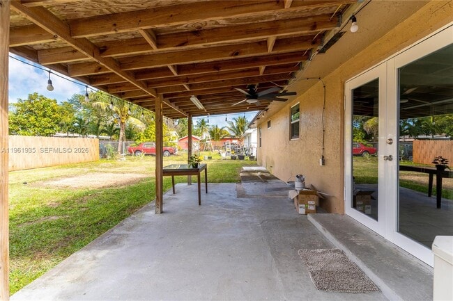 Building Photo - 14943 SW 302nd Terrace