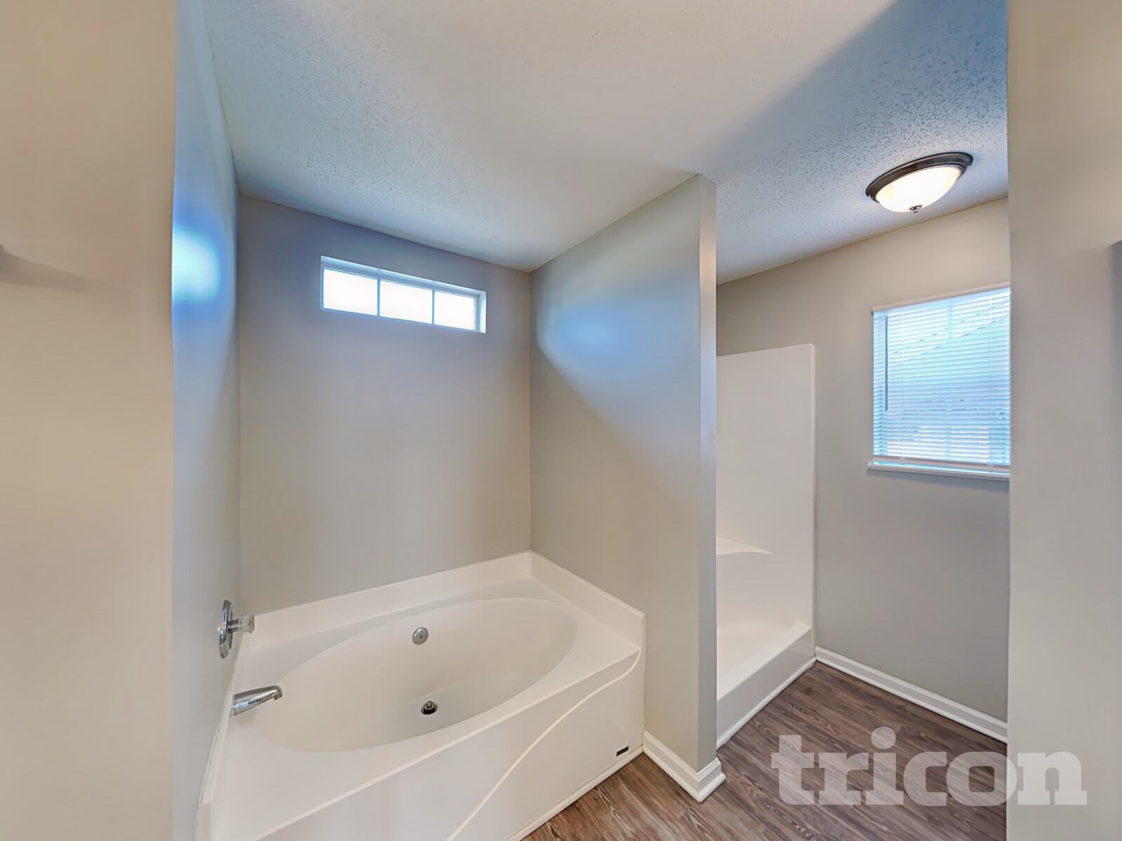 Building Photo - 204 Fox Grove Cir