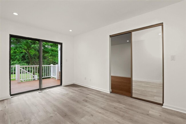 Building Photo - 41 Rambling Brook Rd