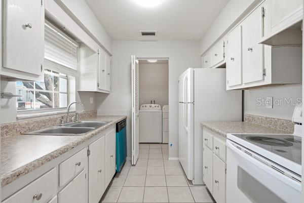 Building Photo - 1717 Belleair Forest Dr