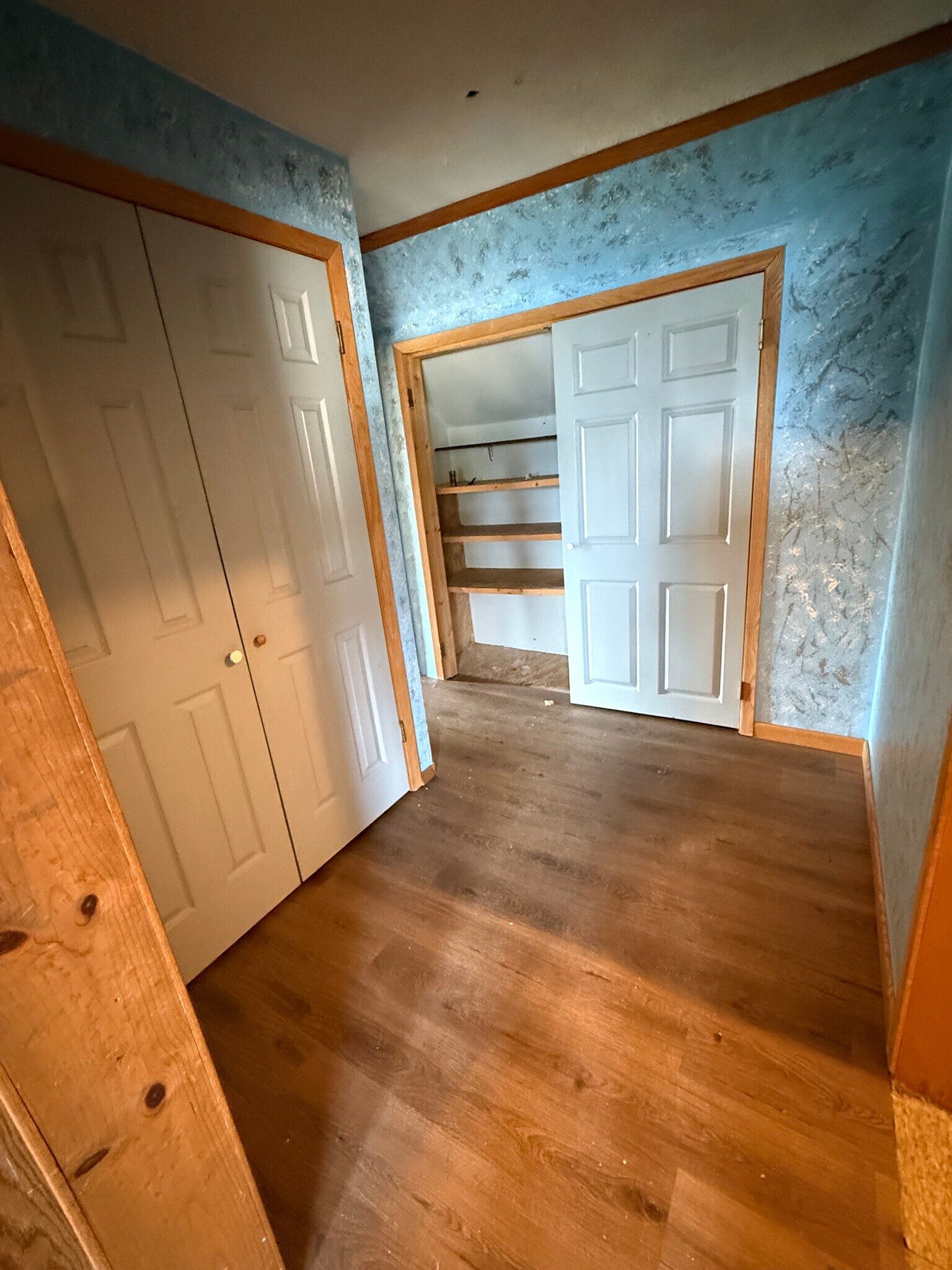 Building Photo - 206 W Main St