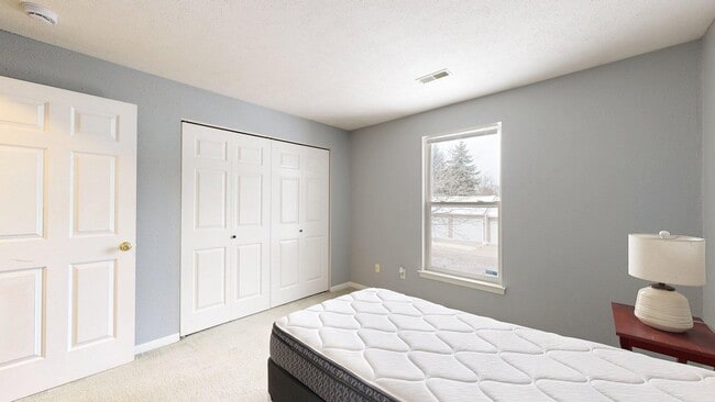 Building Photo - 1265 Millbrook Trail