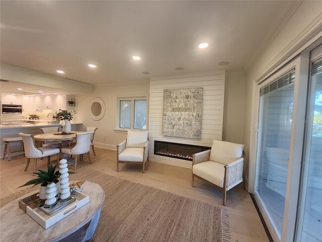 Building Photo - 1355 Pinellas Bayway S