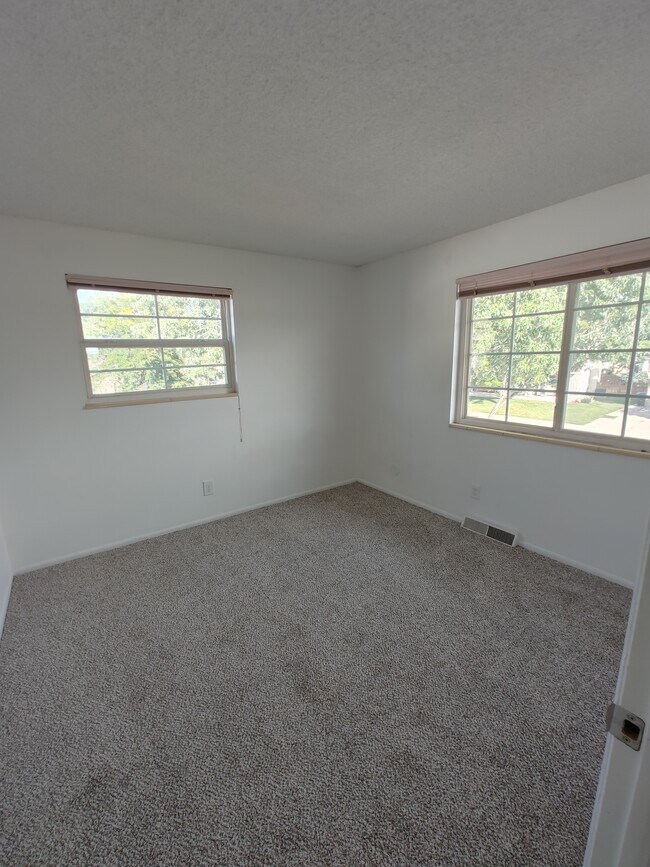 Building Photo - 8205 Ingalls Cir