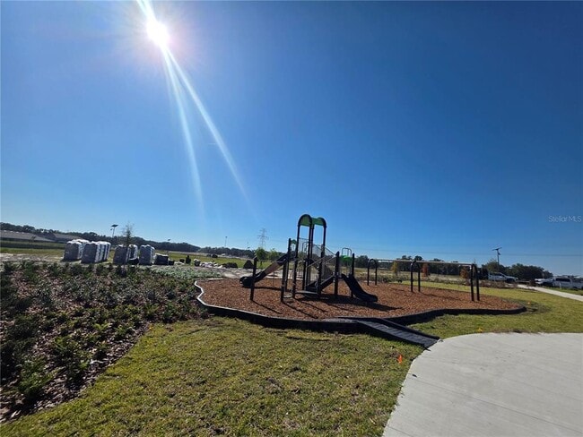 Building Photo - 1210 Port Blue Wy