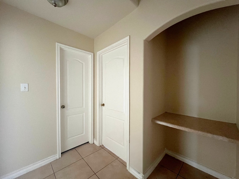 Building Photo - 5310 Marcella Ave