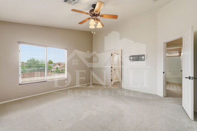 Building Photo - 11319 W Madisen Ellise Dr