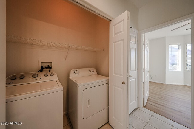 Building Photo - 16149 W Quail Creek Ln