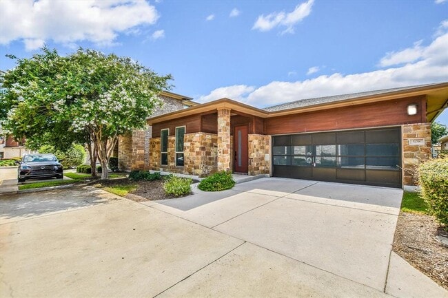 Building Photo - 508 Baylee Love Ln E