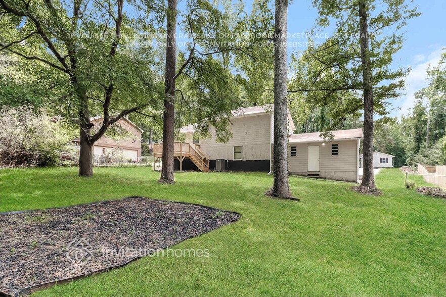 Building Photo - 3096 Beaver Dr