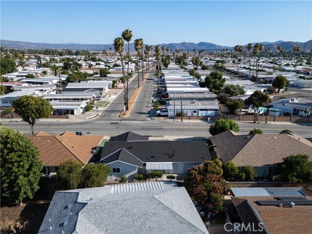 Building Photo - 1340 W Whittier Ave