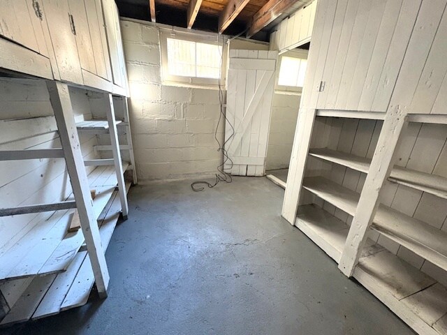Building Photo - 144 Woodell Ave