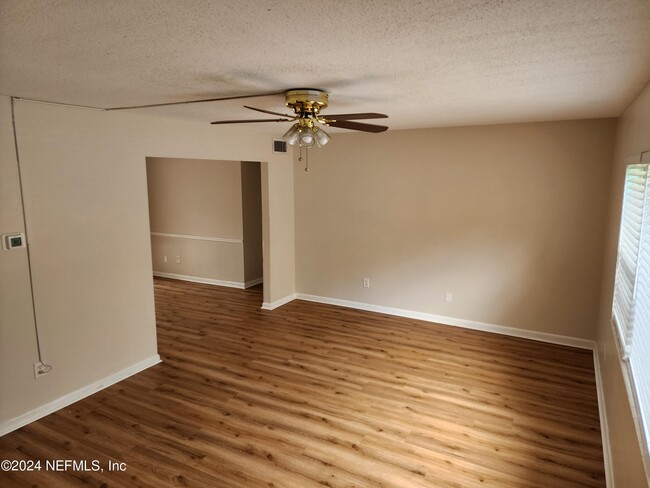 Building Photo - 4390 Herschel St