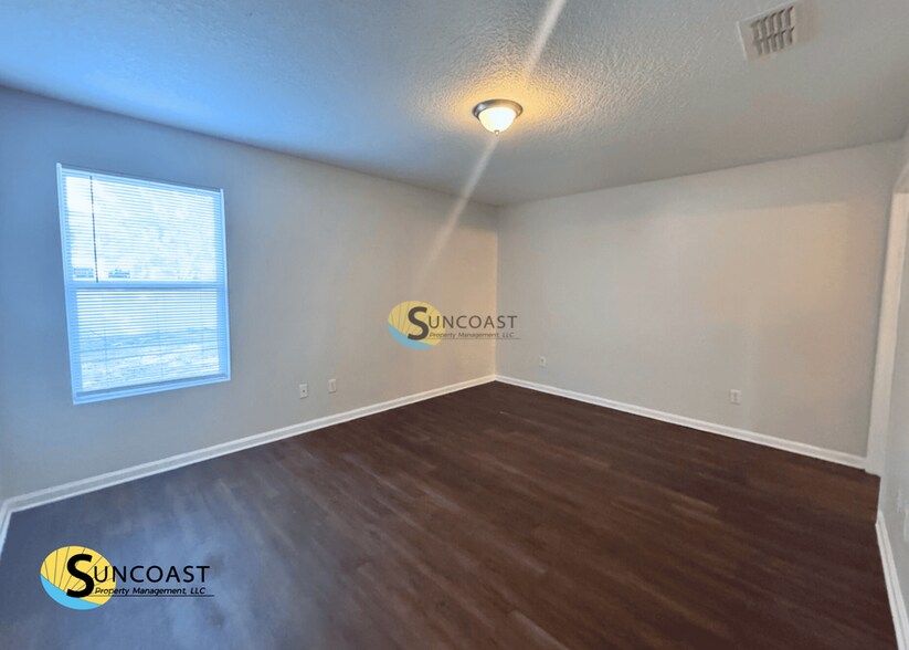 Building Photo - 7625 Leafy Forest Way