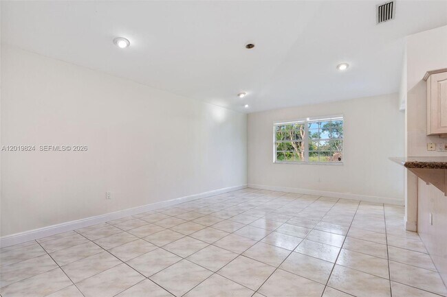 Building Photo - 16035 SW 173rd Ave