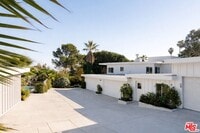 Building Photo - 6465 Sycamore Meadows Dr