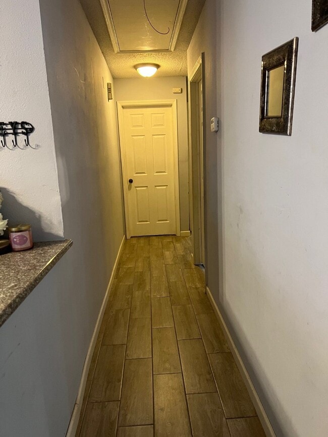 Building Photo - 11706 Greenmesa Dr