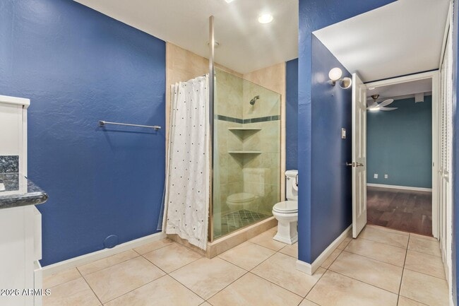 Building Photo - 5730 N Scottsdale Rd