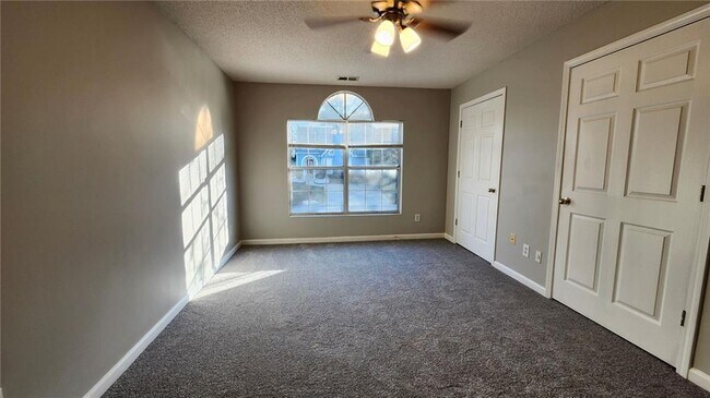 Building Photo - 4143 Lake Mist Dr NW