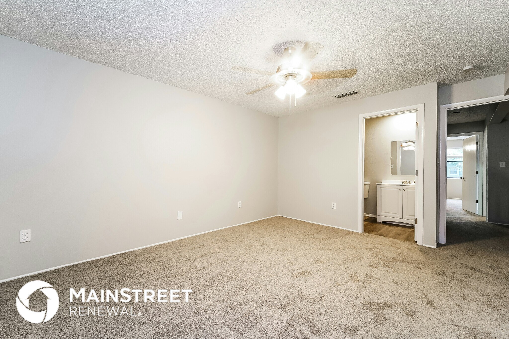 Building Photo - 4018 Olive Ave